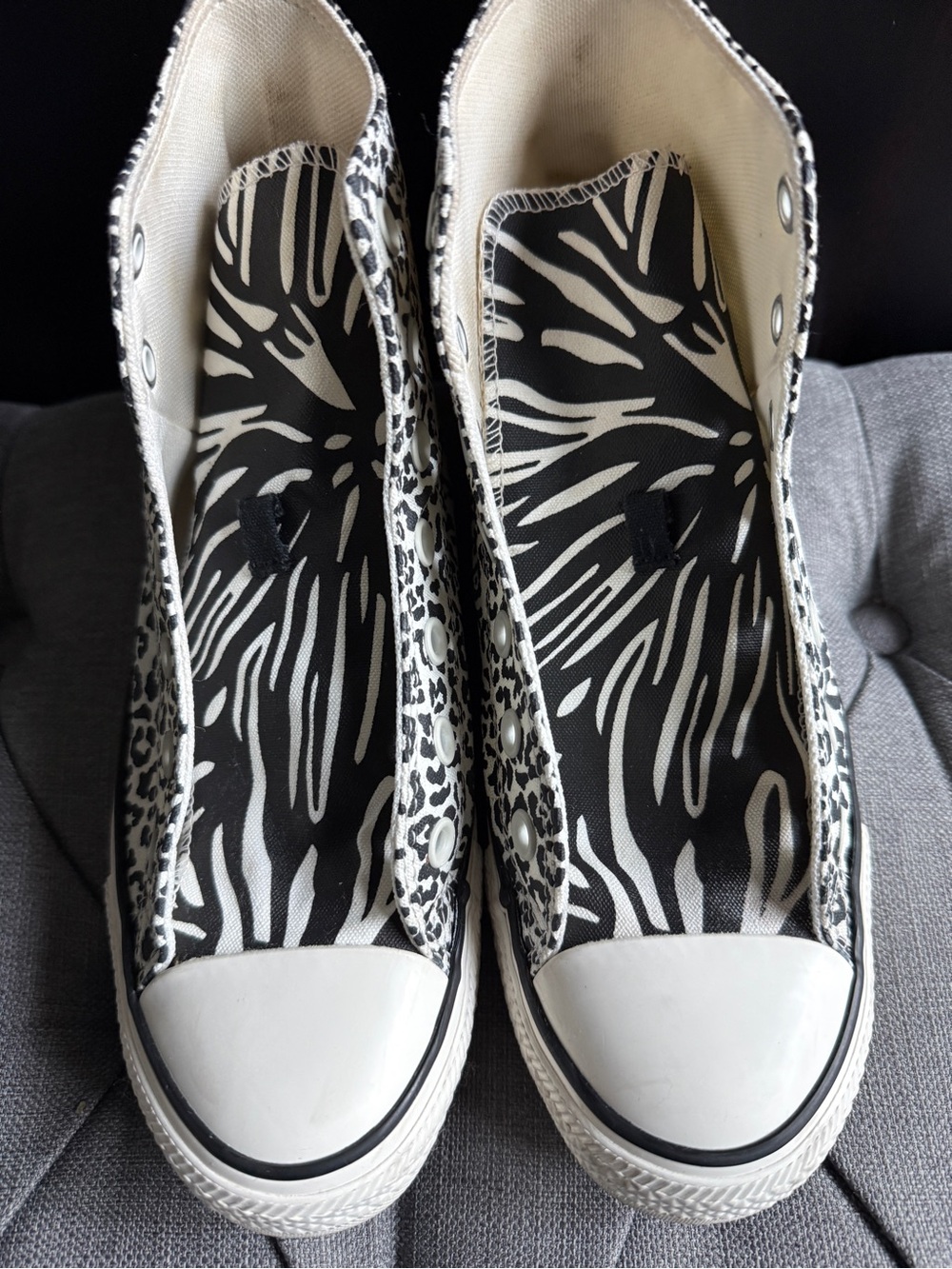 Converse Black & White Animal Print High-Top Sneakers - Picture 6 of 6